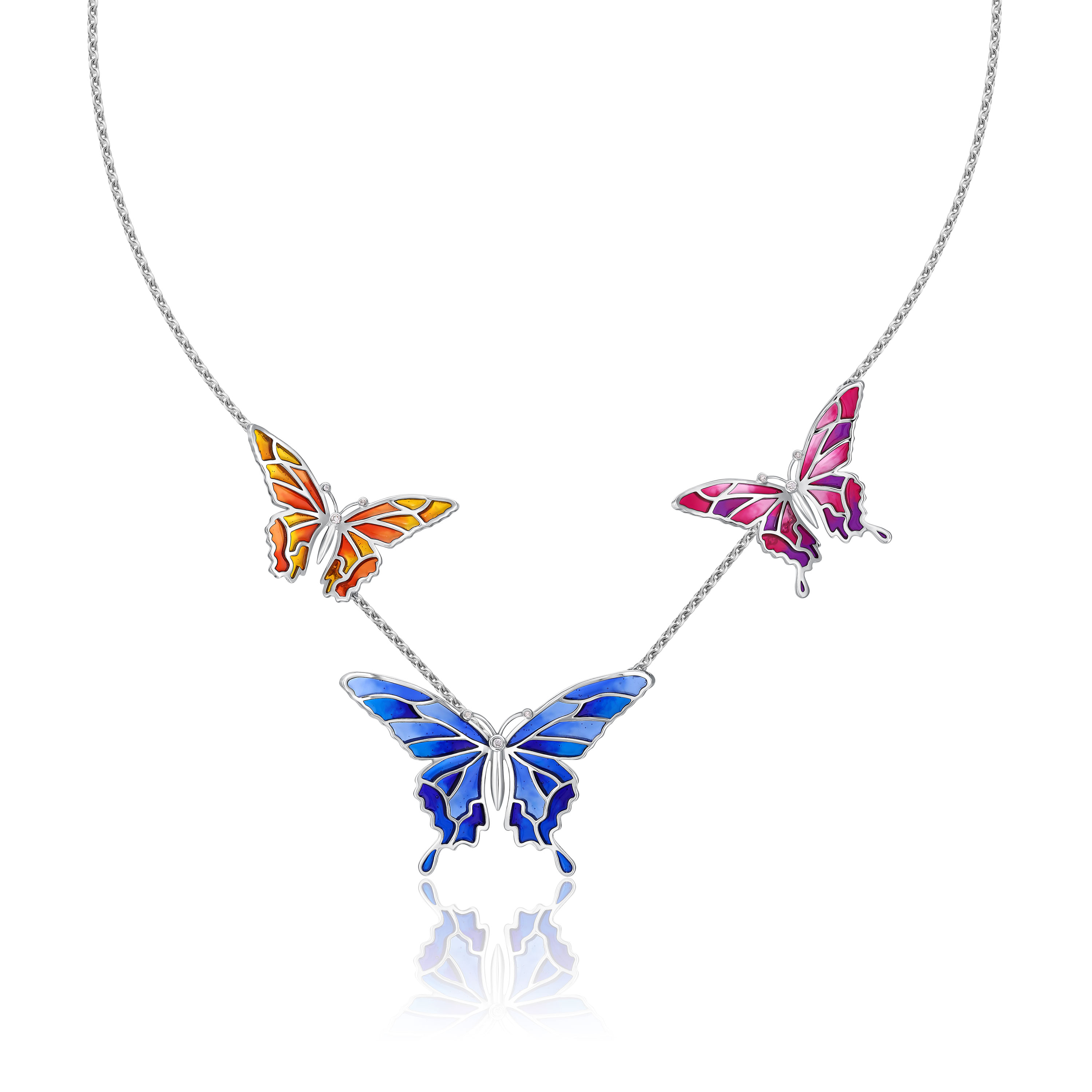 Колье из белого золота с бриллиантами