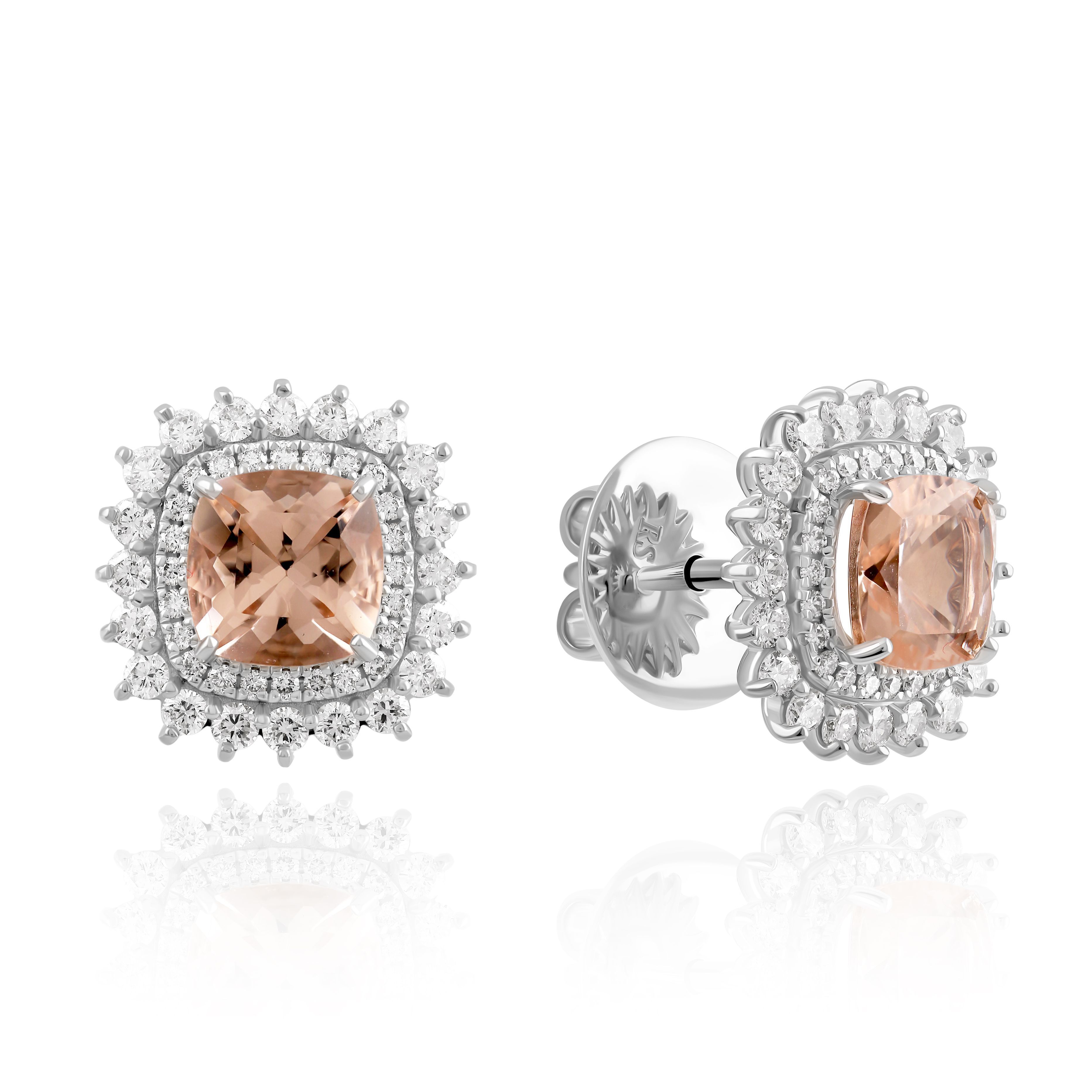 Пусеты из белого золота с бриллиантами и морганитами 2.59 ct