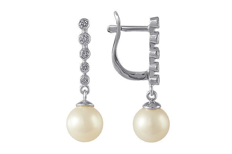Серьги из белого золота с бриллиантами и жемчугом