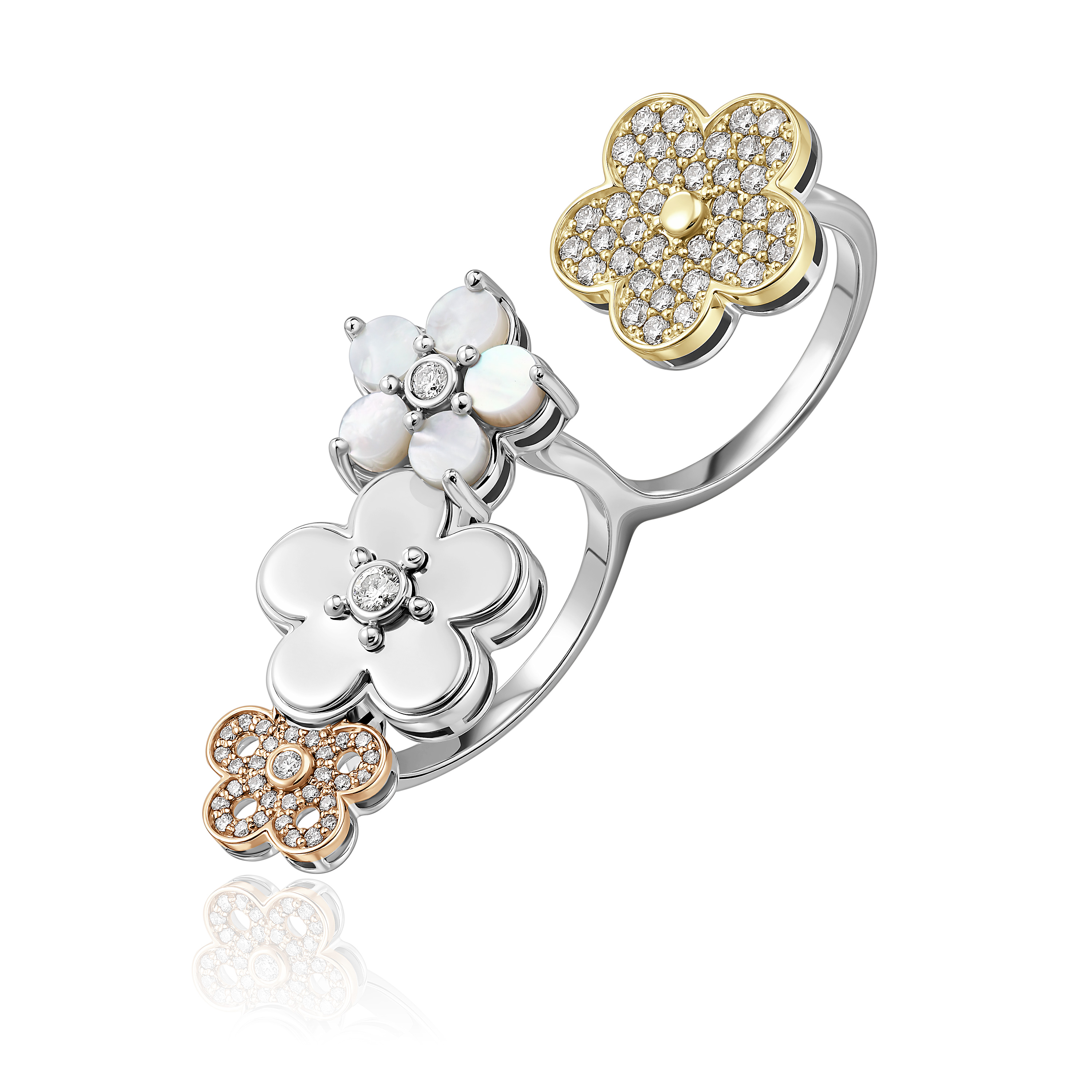 Кольцо из белого золота с перламутром и бриллиантами