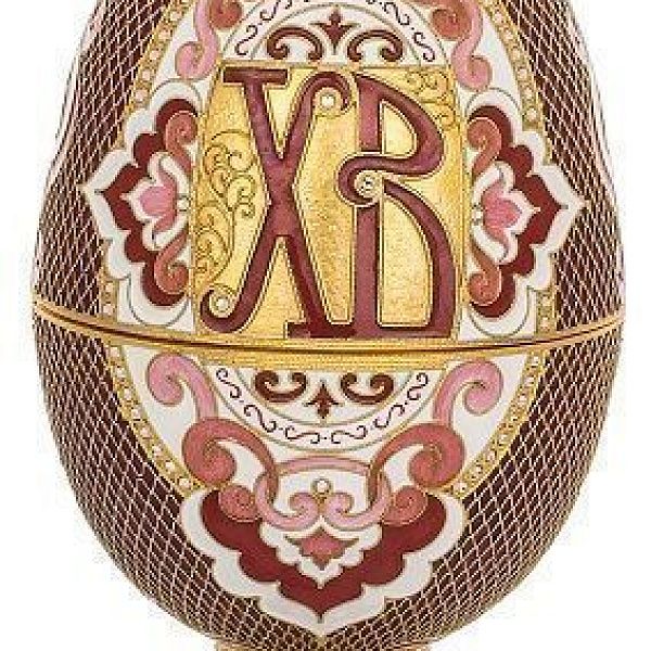 Яйцо-шкатулка из серебра с ювелирным стеклом