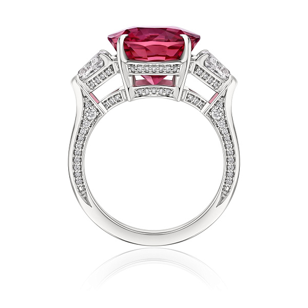 Кольцо из белого золота с бриллиантами и турмалином 8.26 ct