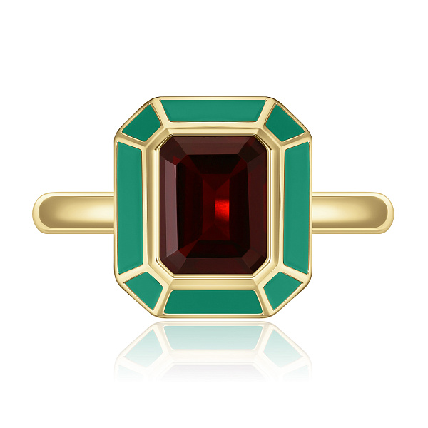 Кольцо из желтого золота с гранатом