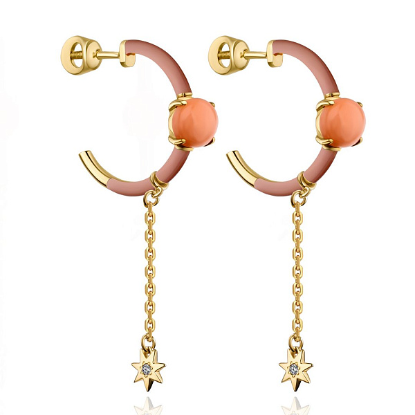 Пусеты из желтого золота с кораллами и бриллиантами