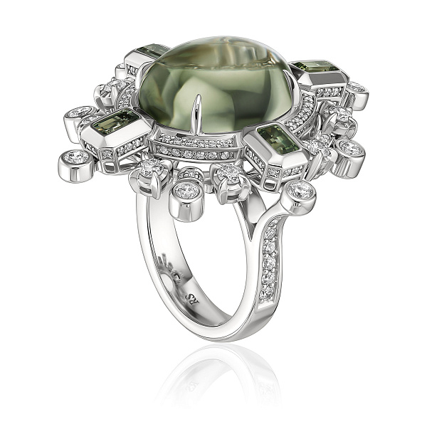 Кольцо из белого золота с сапфирами, бриллиантами и аметистом 12.325 ct