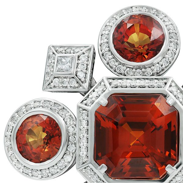 Кольцо из белого золота с сапфирами, гранатом-Спессартин 4.87 ct и бриллиантами