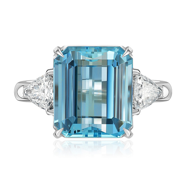 Кольцо из белого золота с бриллиантами и аквамарином 6.38 ct