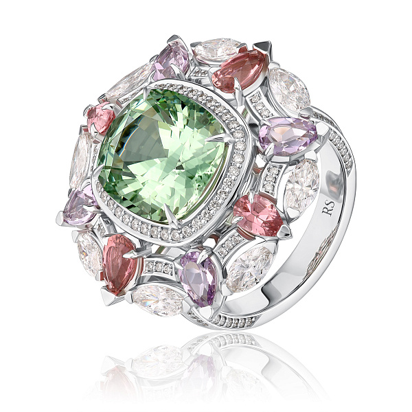 Кольцо из белого золота с бриллиантами, турмалином 7.55 ct и аметистами