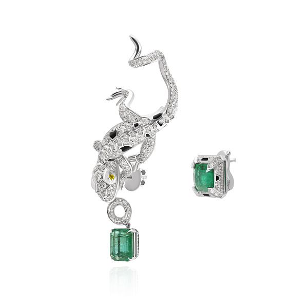Серьги из белого золота с сапфирами, изумрудами 9.08 ct и бриллиантами
