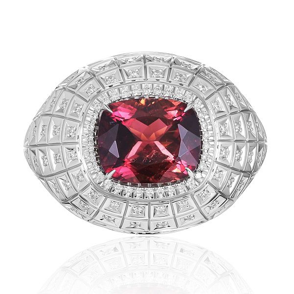 Кольцо из белого золота с бриллиантами и турмалином 5.08 ct
