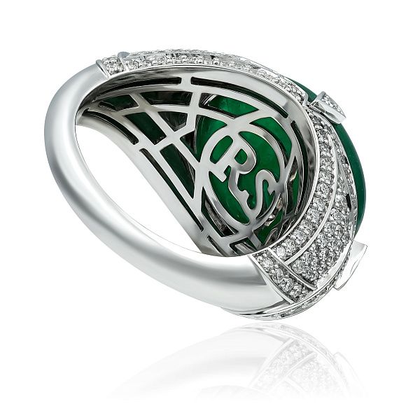 Кольцо из белого золота с изумрудом 11.51 ct и бриллиантами