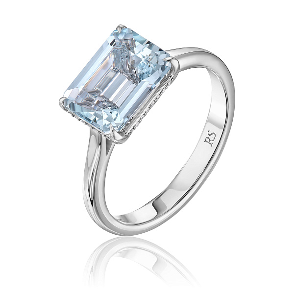 Кольцо из белого золота с аквамарином и бриллиантами