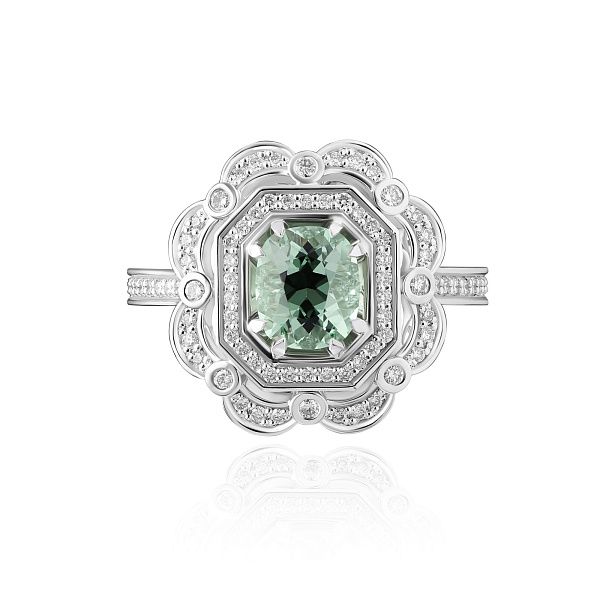 Кольцо из белого золота с бриллиантами и цаворитом 1.26 ct