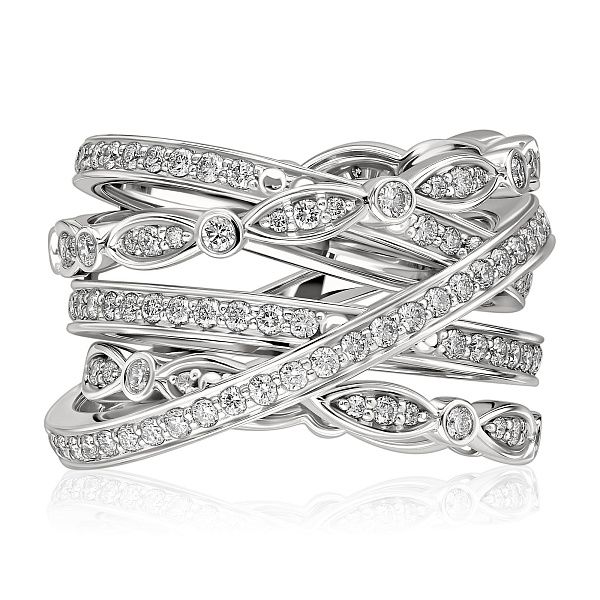 Кольцо из белого золота с бриллиантами