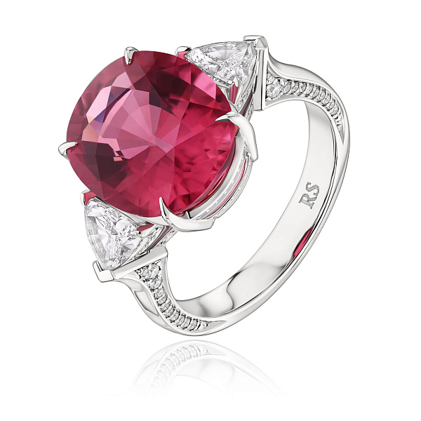 Кольцо из белого золота с бриллиантами и турмалином 8.26 ct