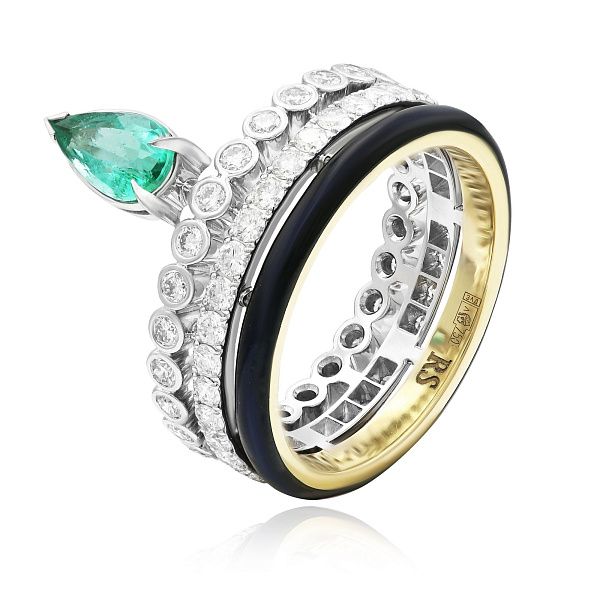 Кольцо из белого золота с бриллиантами и изумрудом