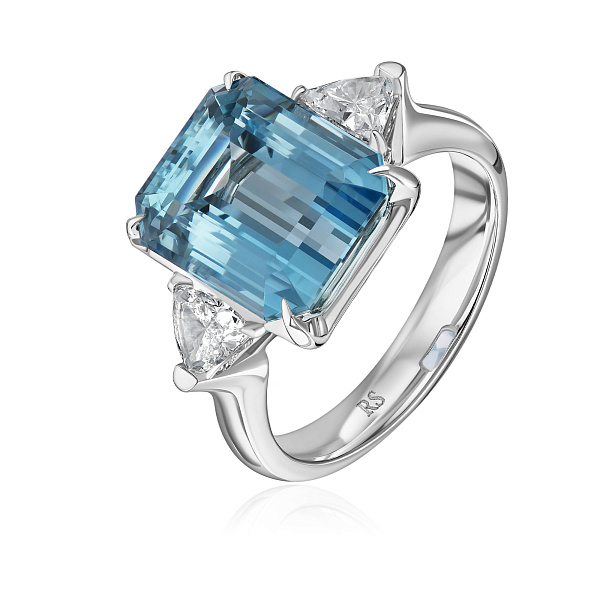 Кольцо из белого золота с бриллиантами и аквамарином 6.38 ct