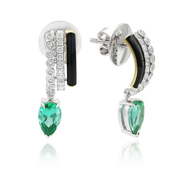 Пусеты из белого золота с изумрудами 1.65 ct и бриллиантами