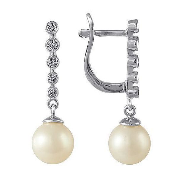 Серьги из белого золота с бриллиантами и жемчугом